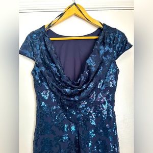 Calvin Klein Cap Sleeve. Scoop Back. Navy blue Sequined Full Length Gown, Size 6